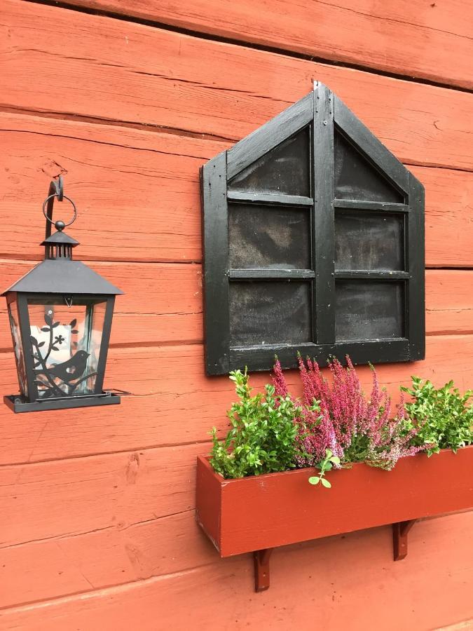 Karlstugan Cottage Vimmerby Exterior foto